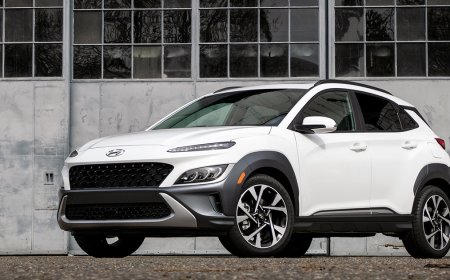 What Sets the Hyundai Kona Apart as the Leading Small SUV in the U.S. for 2023?